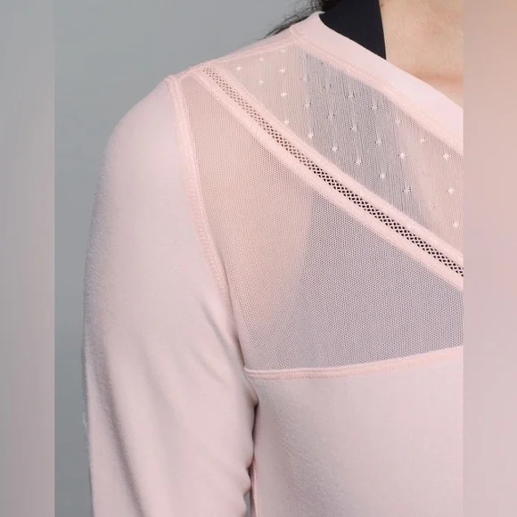 Lululemon Just Breathe Long Sleeve Heathered Parfait Pink Size 6 or Medium - Picture 13 of 14